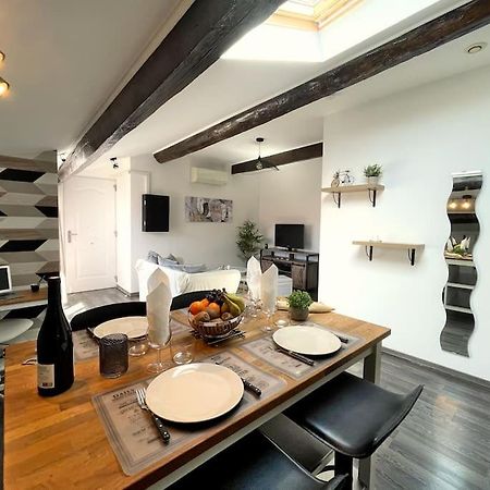 Apartmán Charme Urbain Sous Les Toits-Terrasse/Clim/Parking Béziers Exteriér fotografie