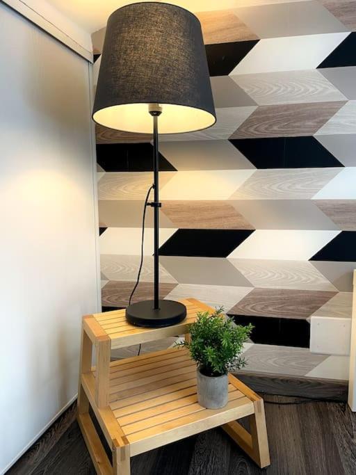 Apartmán Charme Urbain Sous Les Toits-Terrasse/Clim/Parking Béziers Exteriér fotografie