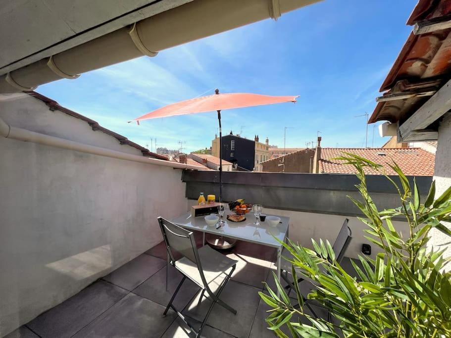Apartmán Charme Urbain Sous Les Toits-Terrasse/Clim/Parking Béziers Exteriér fotografie